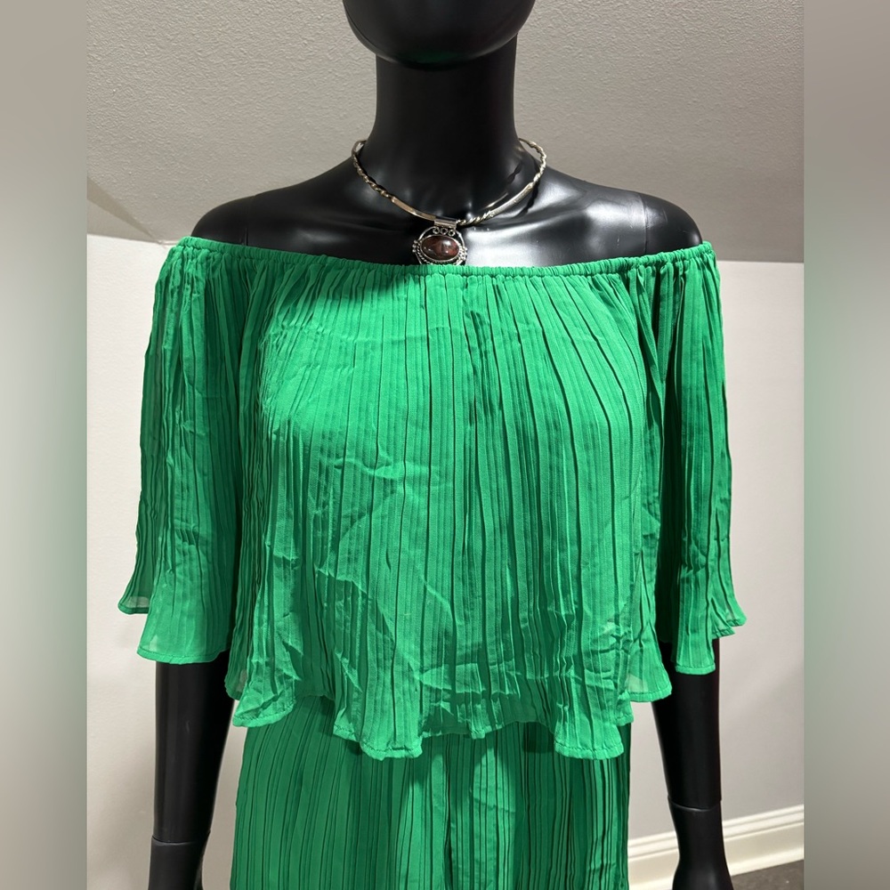 Aaron & Amber green off the shoulder romper shorts excellent condition L large - Picture 3 of 11